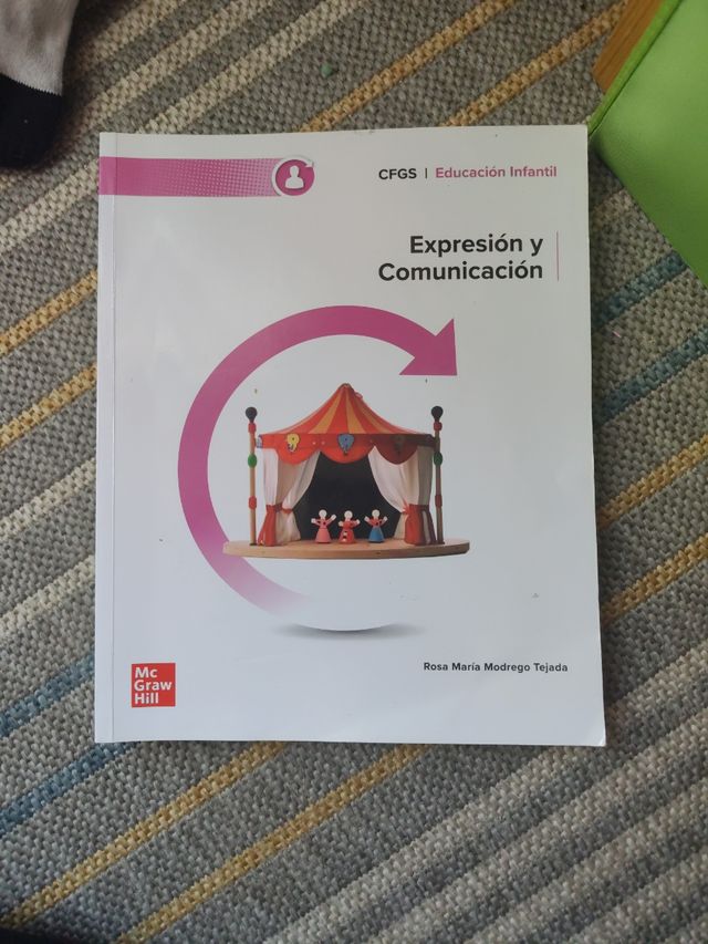 Libro Expresión y Comunicación CFGS Infantil