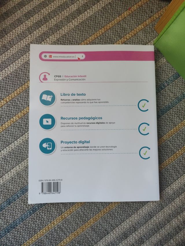 Libro Expresión y Comunicación CFGS Infantil