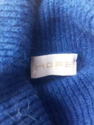 Maglioncino hope blu con trecce