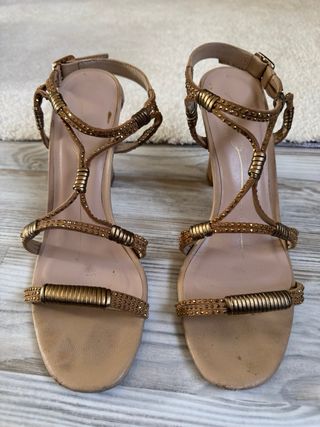 Sandalias Lola Cruz Joya Doradas