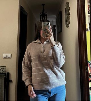 Jersey beige con cremallera talla M