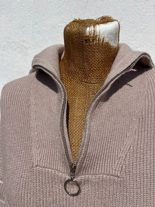 Jersey beige con cremallera talla M
