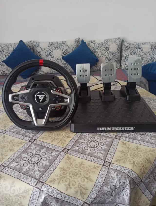 Volante Thrustmaster T248