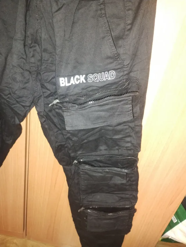 Pantalón Cargo Negro Talla S