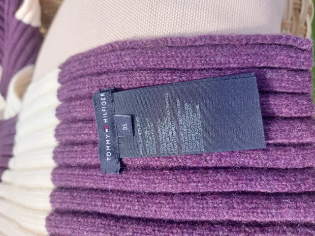 Bufanda Tommy Hilfiger Beige y Morado