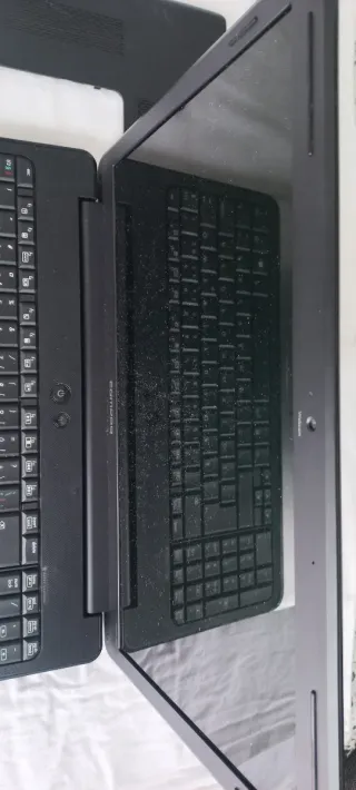 Portátil Compal Negro