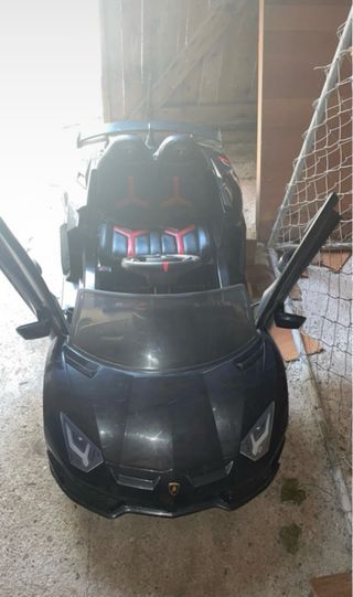 Macchina giocattolo elettrica