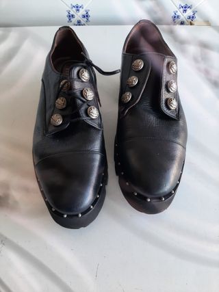 Zapatos Pertini Talla 41 Negros Nuevos