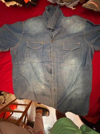 Camisa Rayas Azul y Blanca