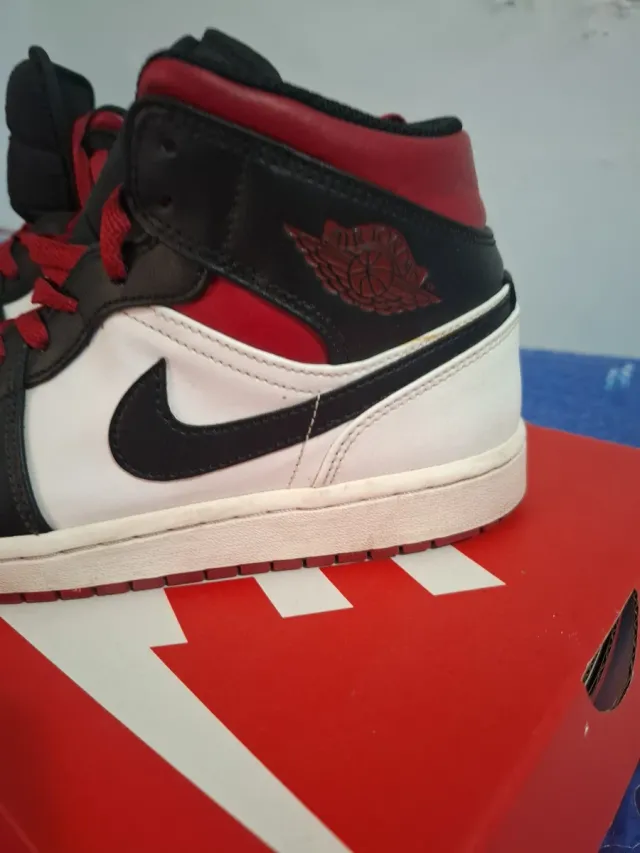 Nike Air Jordan 1 Mid