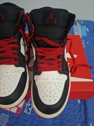 Nike Air Jordan 1 Mid