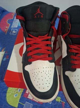 Nike Air Jordan 1 Mid