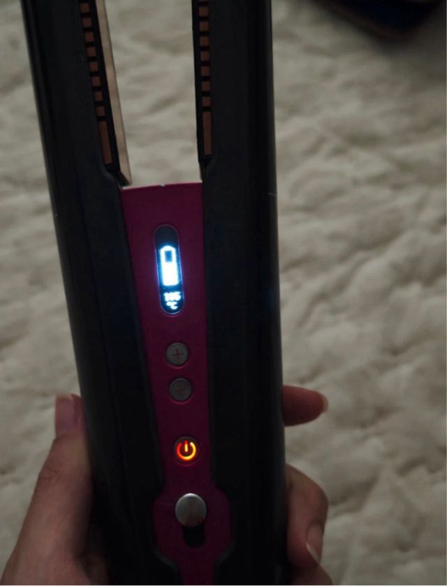 Ferro nero e rosa Dyson Corrale