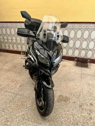 Kawasaki Versys 650. (A2)