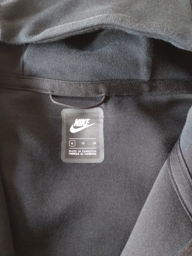 Chaqueta Nike Negra Cremallera
