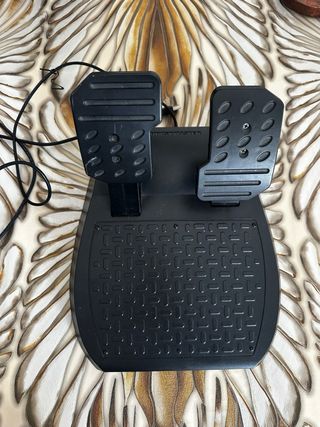 Volante Thrustmaster T80 PS4