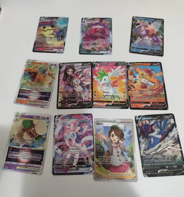 Cartas Pokémon Full Art y Especiales