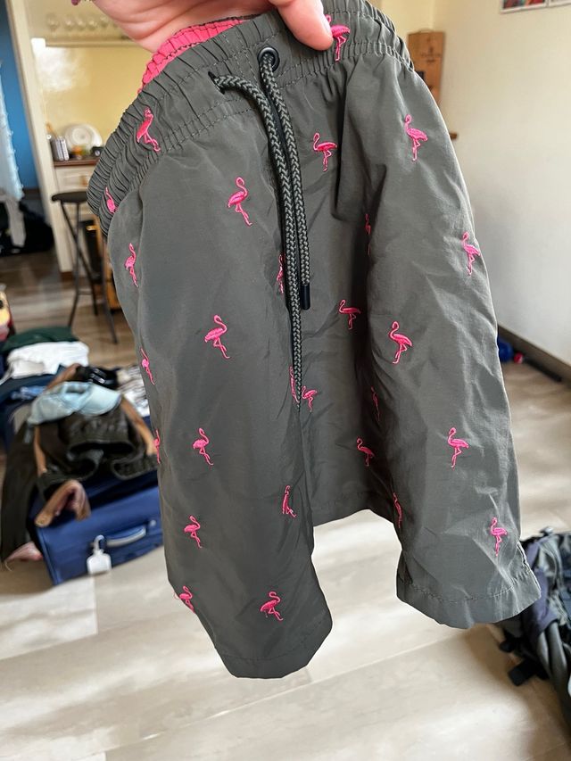 Costume da bagno con fenicotteri rosa