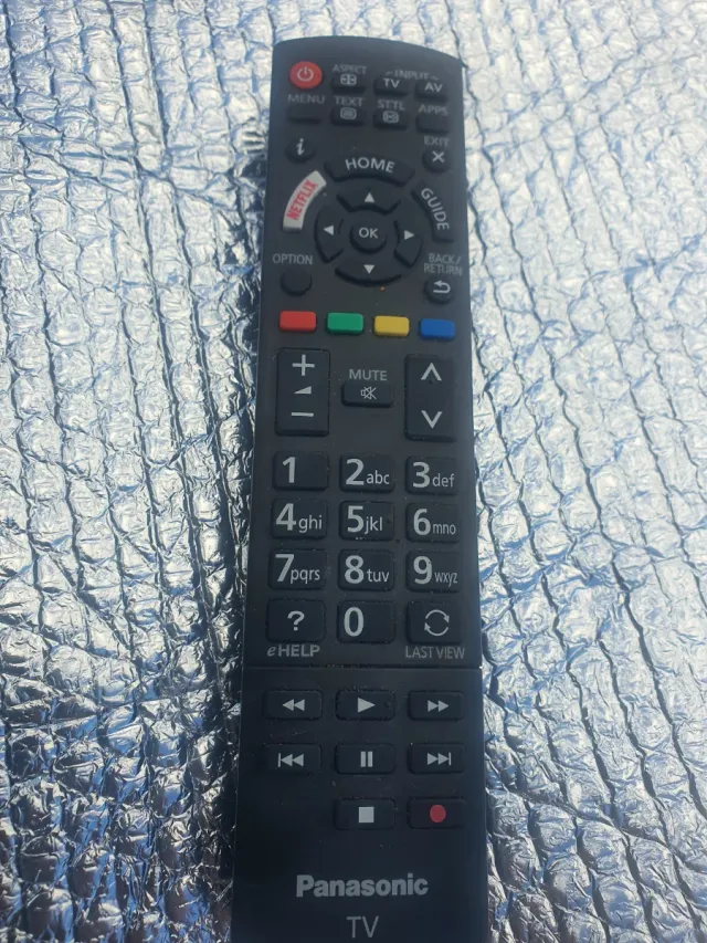 Mando Panasonic TV