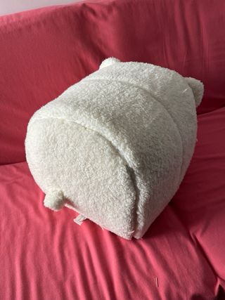 Cama iglú para mascotas