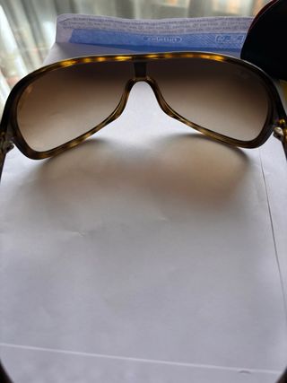 Gafas de sol sin estrenar