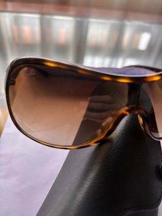 Gafas de sol sin estrenar