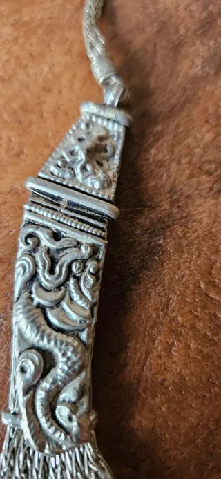 Antico girocollo tibetano