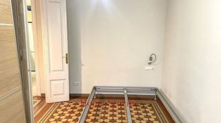 Piso en venta en El Raval en Barcelona