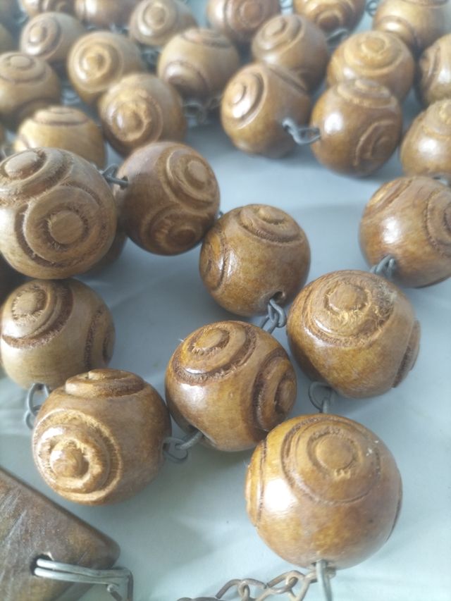 Grande rosario vintage in legno