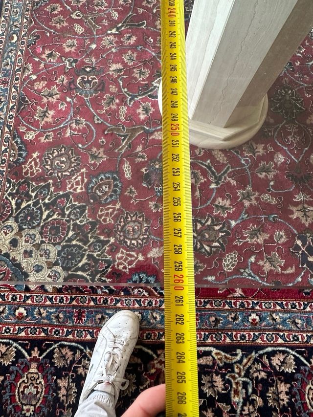 Tavolo da pranzo in vetro e pietra