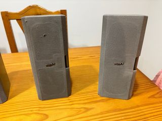 Conjunto 4 Altavoces Satélite Sony SSRC100