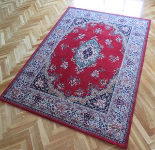 Alfombra roja clásica de lana 195 x 141cm grande