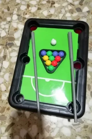 Mini mesa de billar infantil