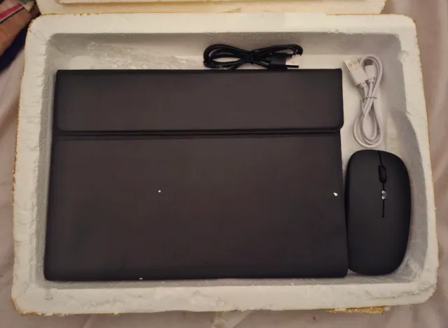 Funda, Teclado y Ratón Negro