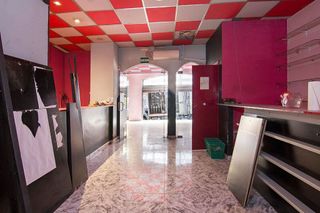 Local comercial en venta en Camino de Ronda - Rosaleda en Granada