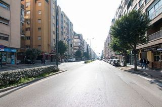 Local comercial en venta en Camino de Ronda - Rosaleda en Granada