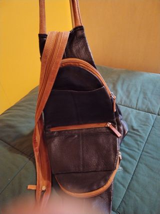 Zaino vera pelle marrone e nero, realizzato a mano