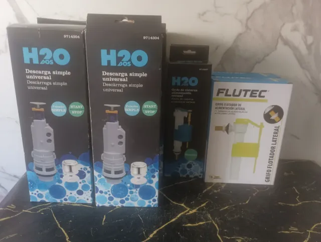 Lote 4 Descargadores y 4 Cargador Cisterna H2O