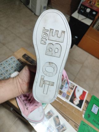 Scarpe Benetton bambina rosa n.34