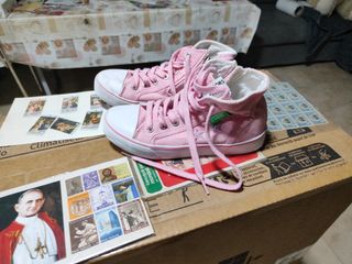 Scarpe Benetton bambina rosa n.34