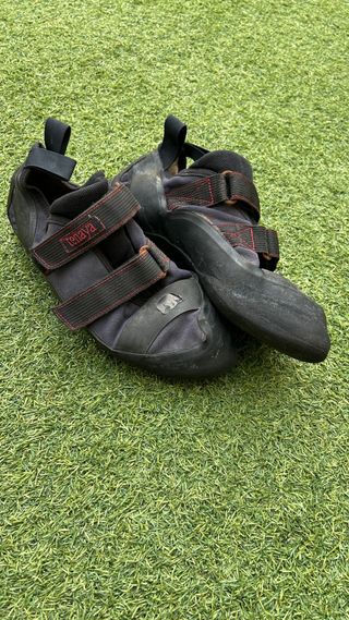 Pies de gato Tenaya Agua+