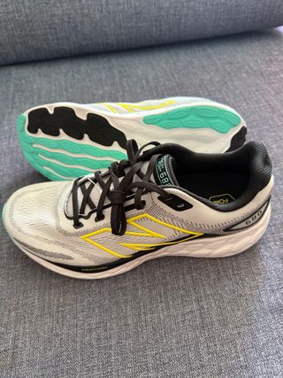 New Balance Fresh Foam X 680 V8 grises