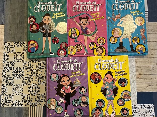 Colección de 5 libros del Mundo de Clodett