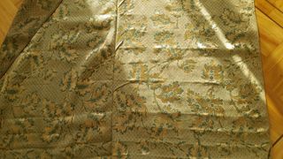 Tejido brocado verde y dorado por metros