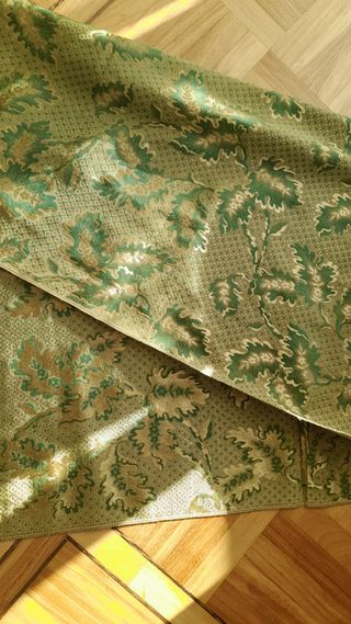 Tejido brocado verde y dorado por metros