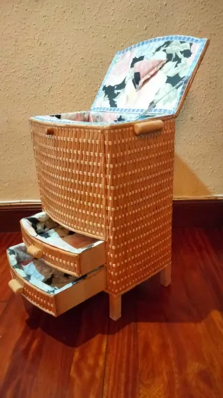 TAVOLINO DA SARTO PER GIOIELLIERE, LEGNO, RATTAN, VIMINI