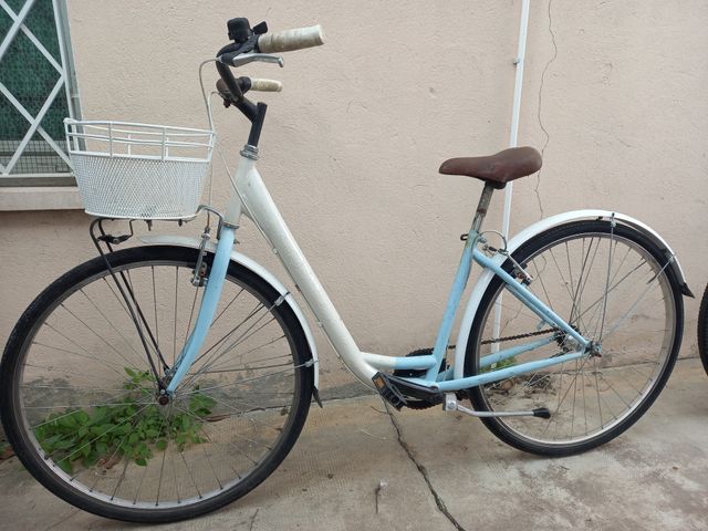 BICICLETTA 28 da donna, tipo OLANDA