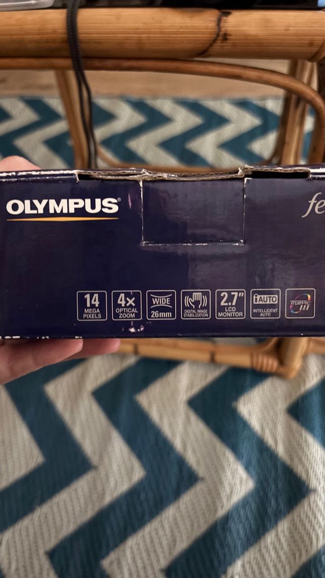 Cámara Olympus FE-4030 Digital