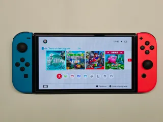 Nintendo Switch OLED Azul/Rojo