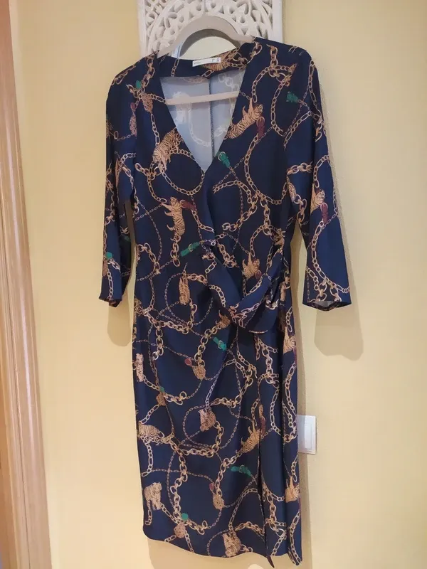 Vestido estampado cadenas y tigres